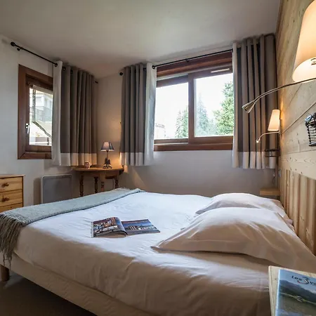 Appartamento 1850 : 3 Pieces, Balcon, Vue, Wifi, Garage - Fr-1-575-3 *