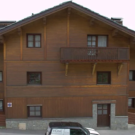 1850 : 3 Pieces, Balcon, Vue, Wifi, Garage - Fr-1-575-3 *