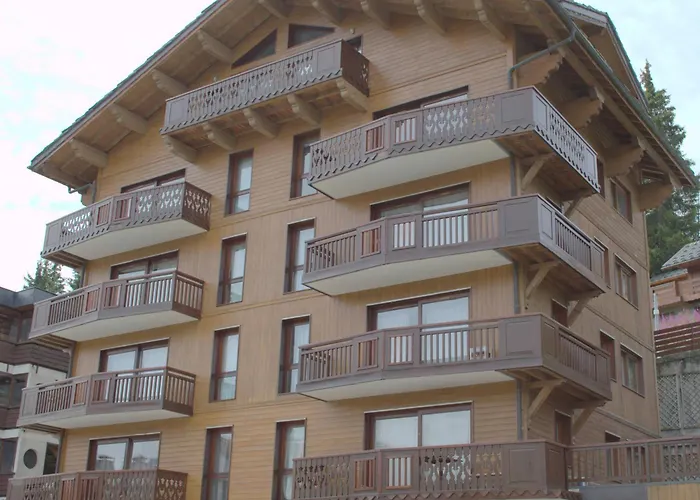 公寓 1850 : 3 Pieces, Balcon, Vue, Wifi, Garage - Fr-1-575-3 *