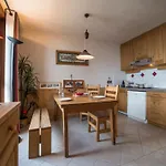 1850 : 3 Pieces, Balcon, Vue, Wifi, Garage - Fr-1-575-3 Appartement